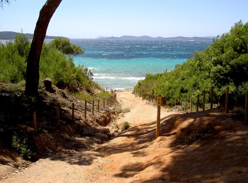 Residence Odalys Les Oceanides La Londe-les-Maures Zewnętrze zdjęcie